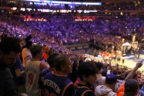 watch knicks game live tonight stream